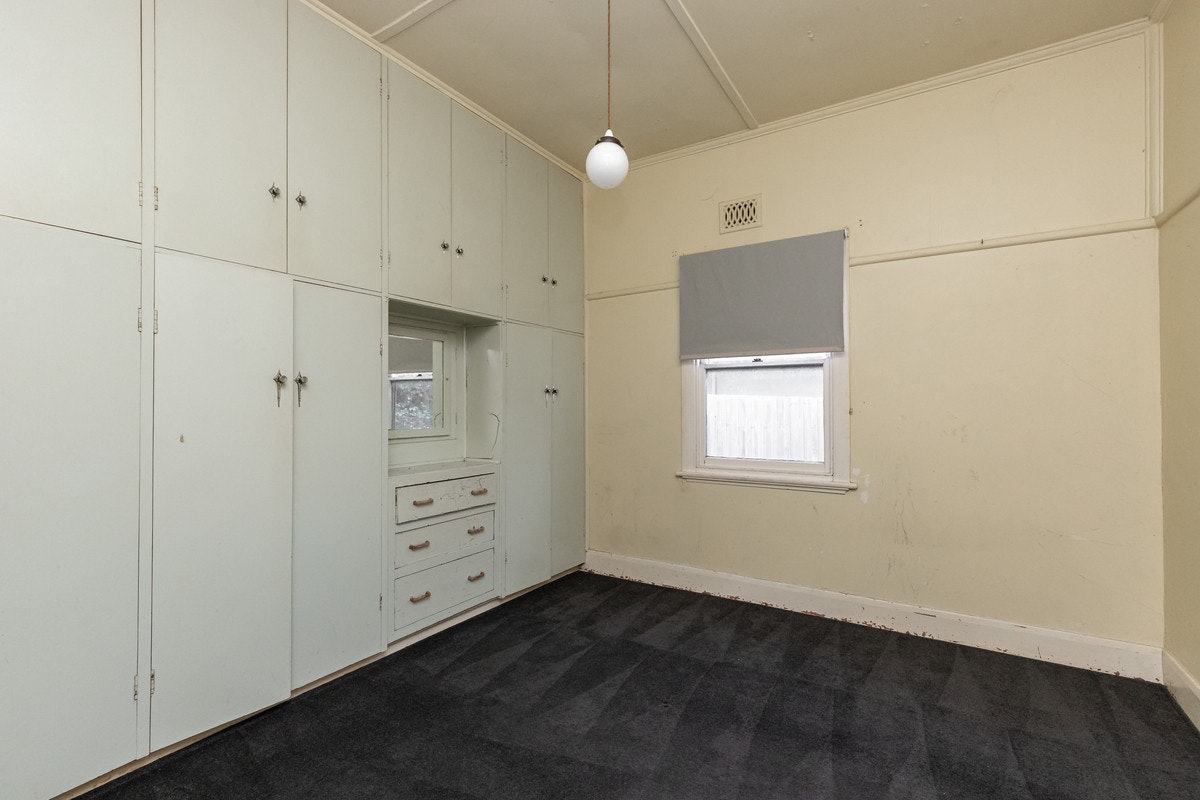 Image of corner