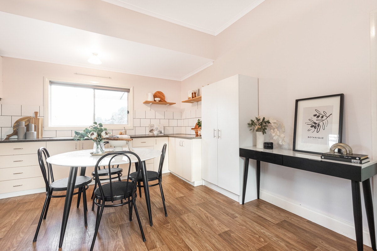 Image of dining room