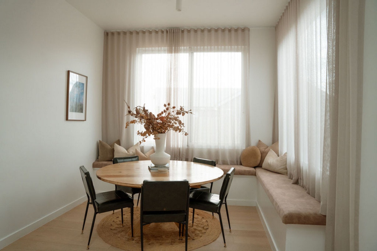 Image of dining room