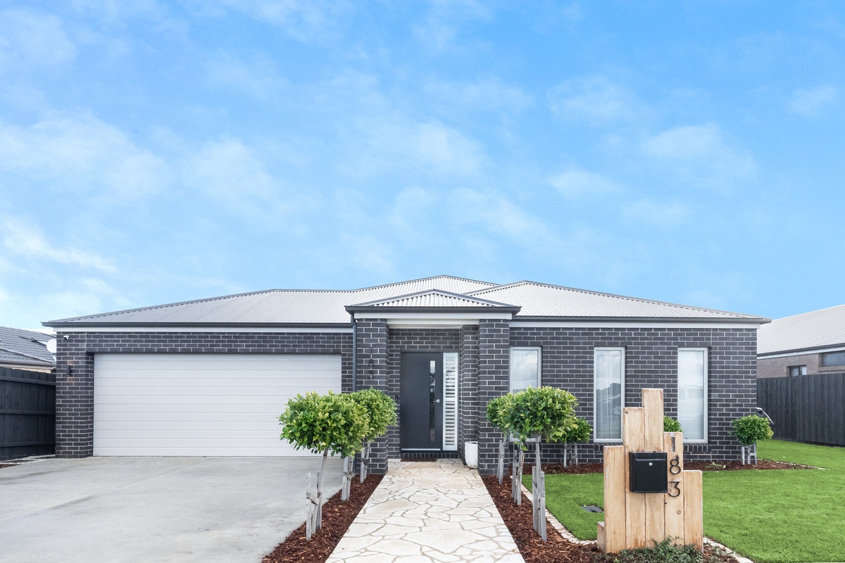 Image of garage