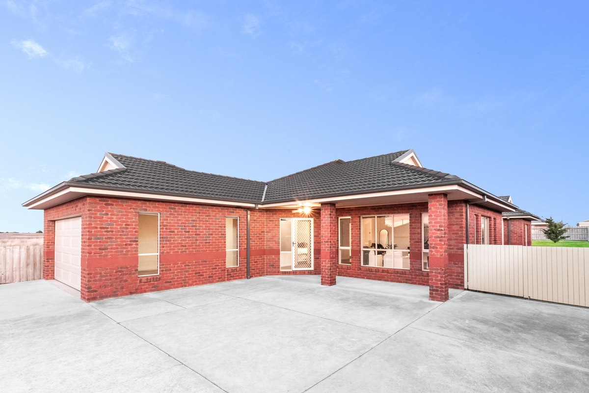 Image of garage