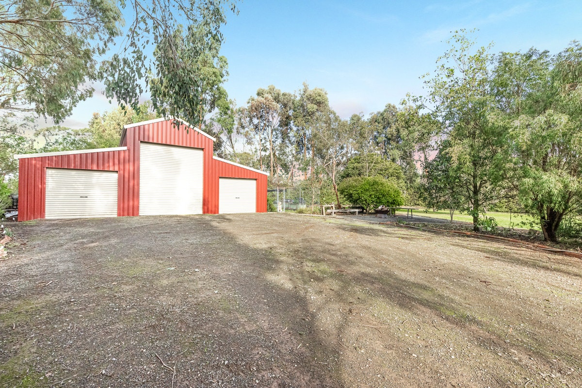 Image of garage