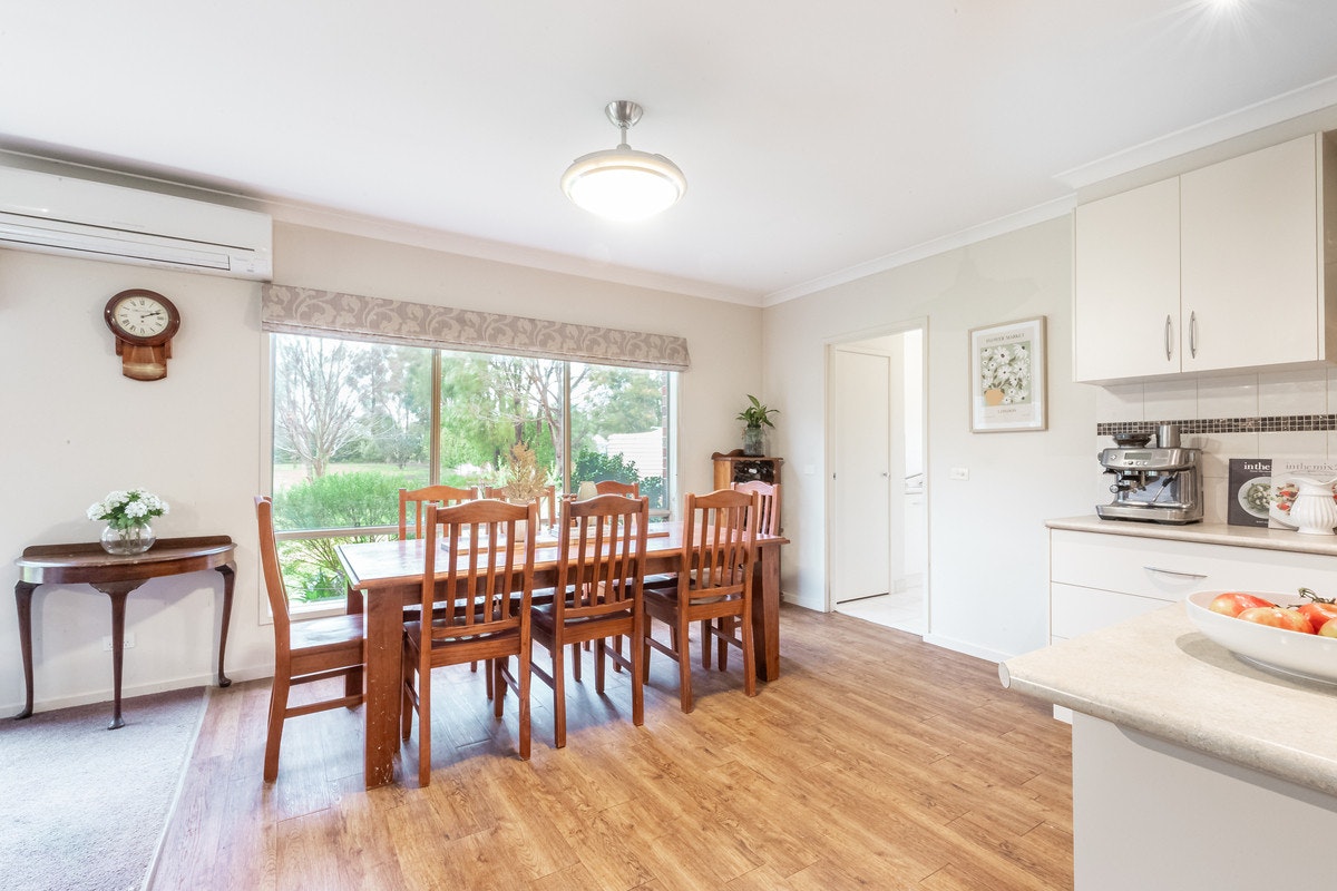 Image of dining room