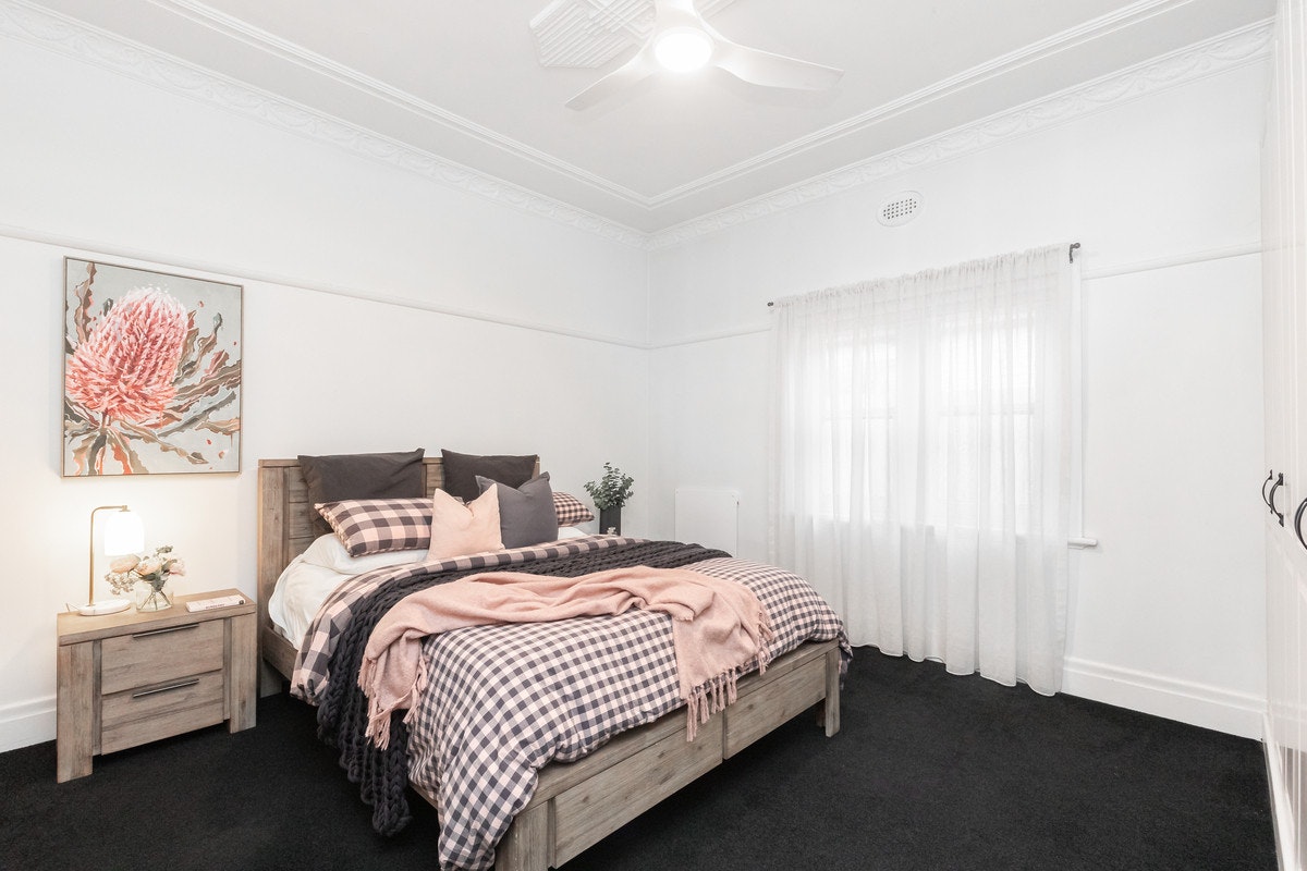 Image of corner