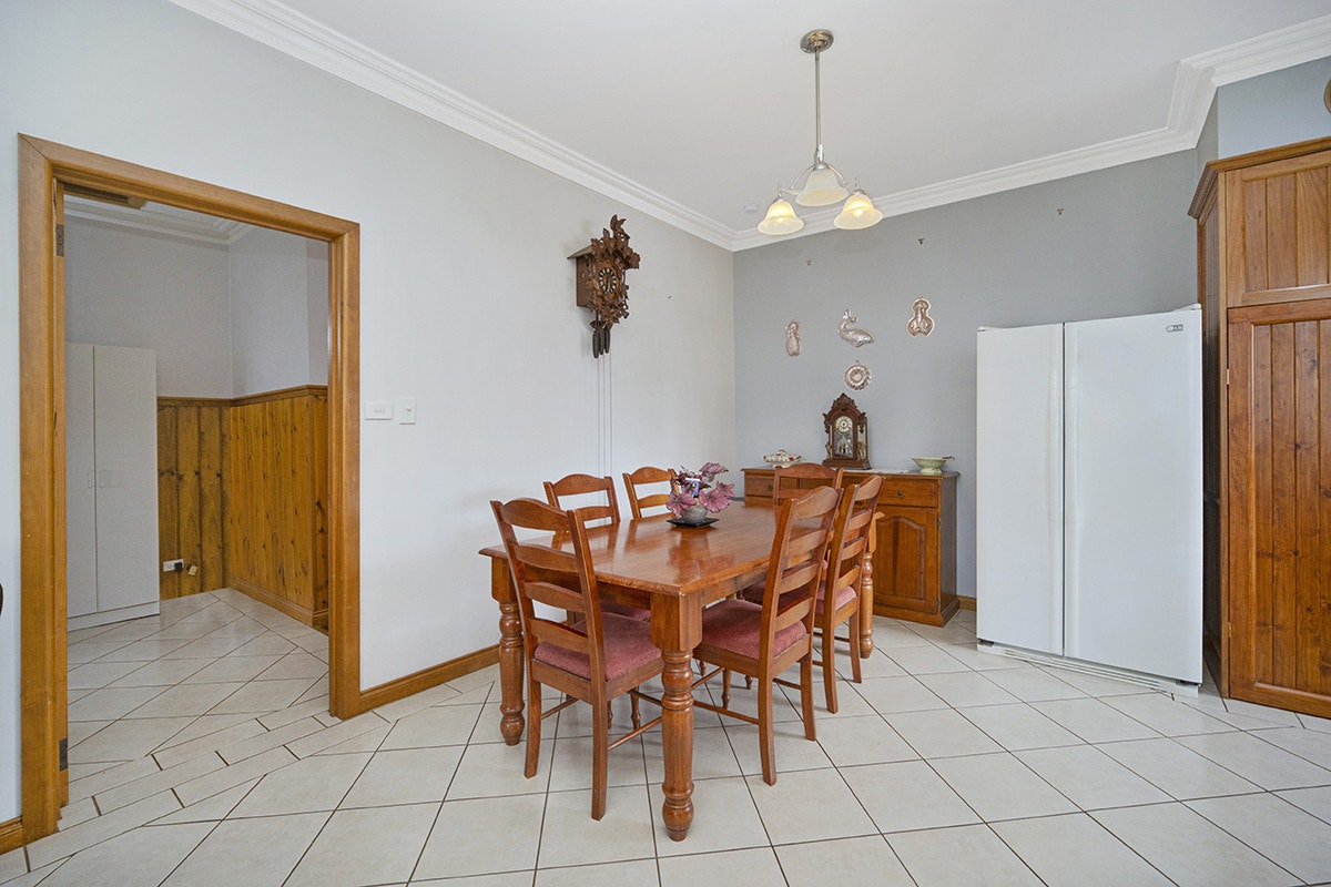 Image of dining room