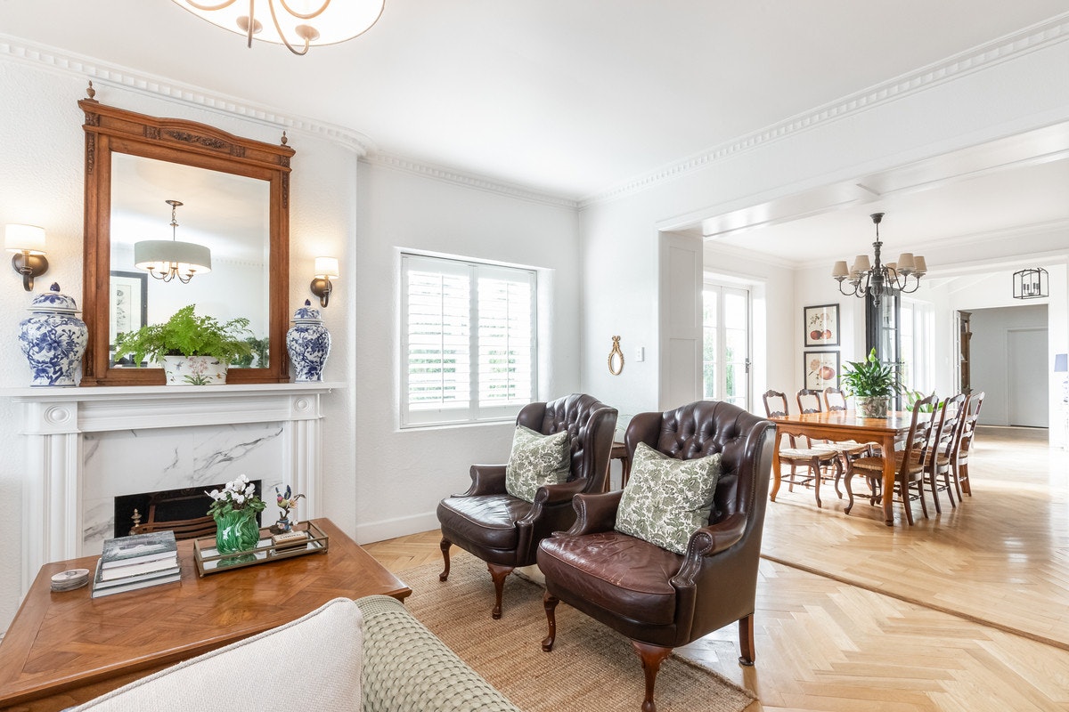 Image of dining room