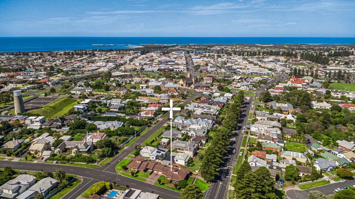 Image of neighborhood