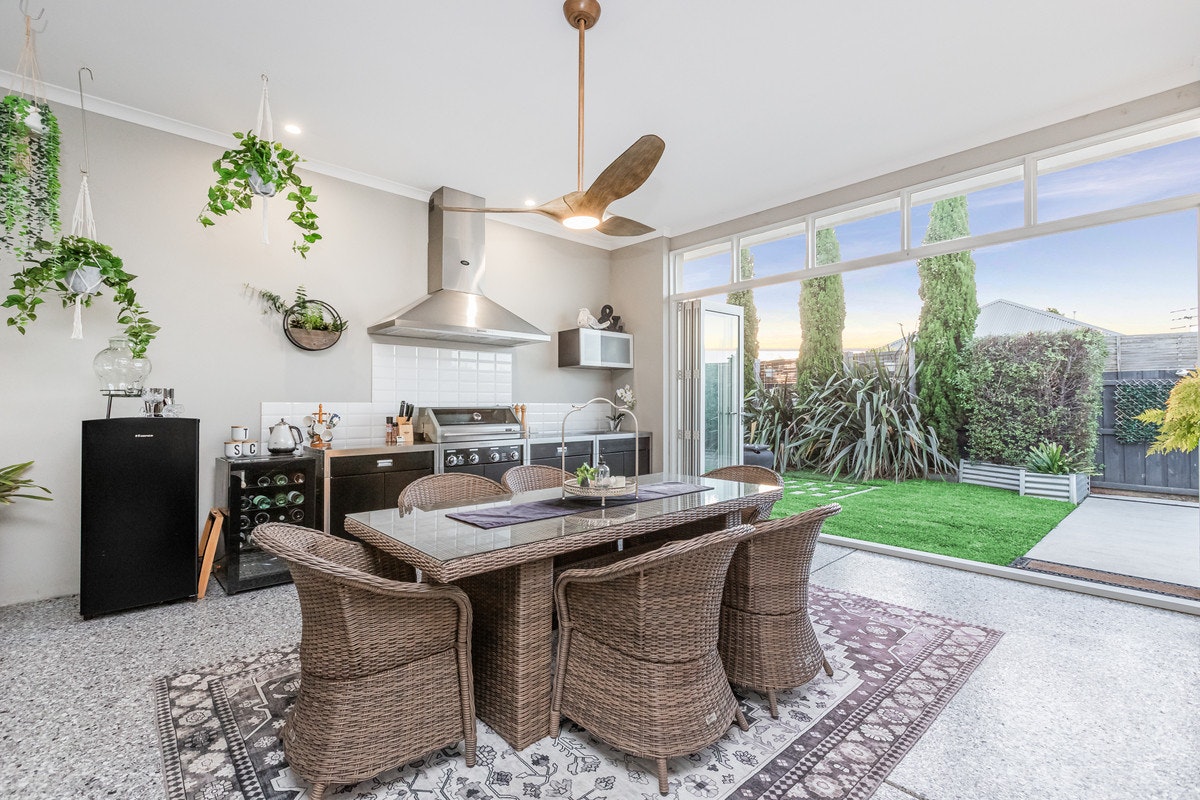 Image of dining room