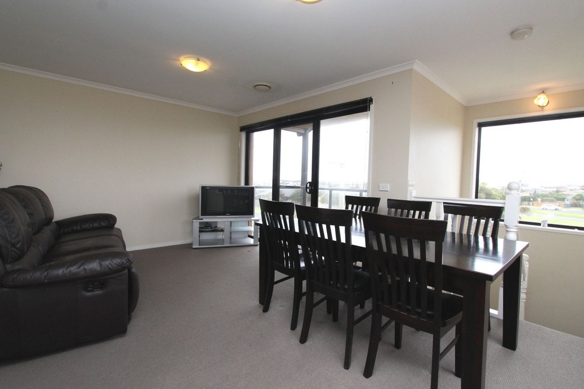 Image of dining room