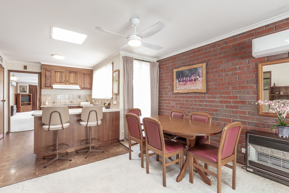 Image of dining room