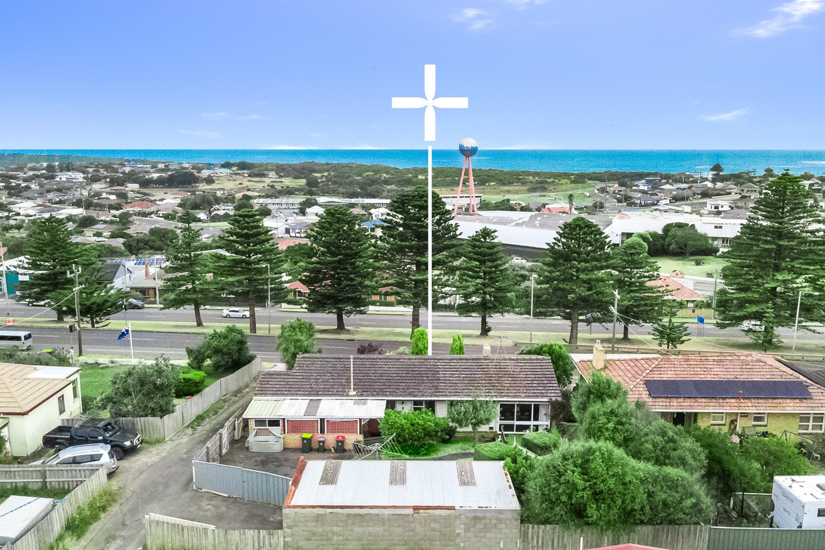 Image of neighborhood