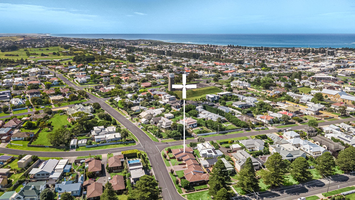 Image of neighborhood