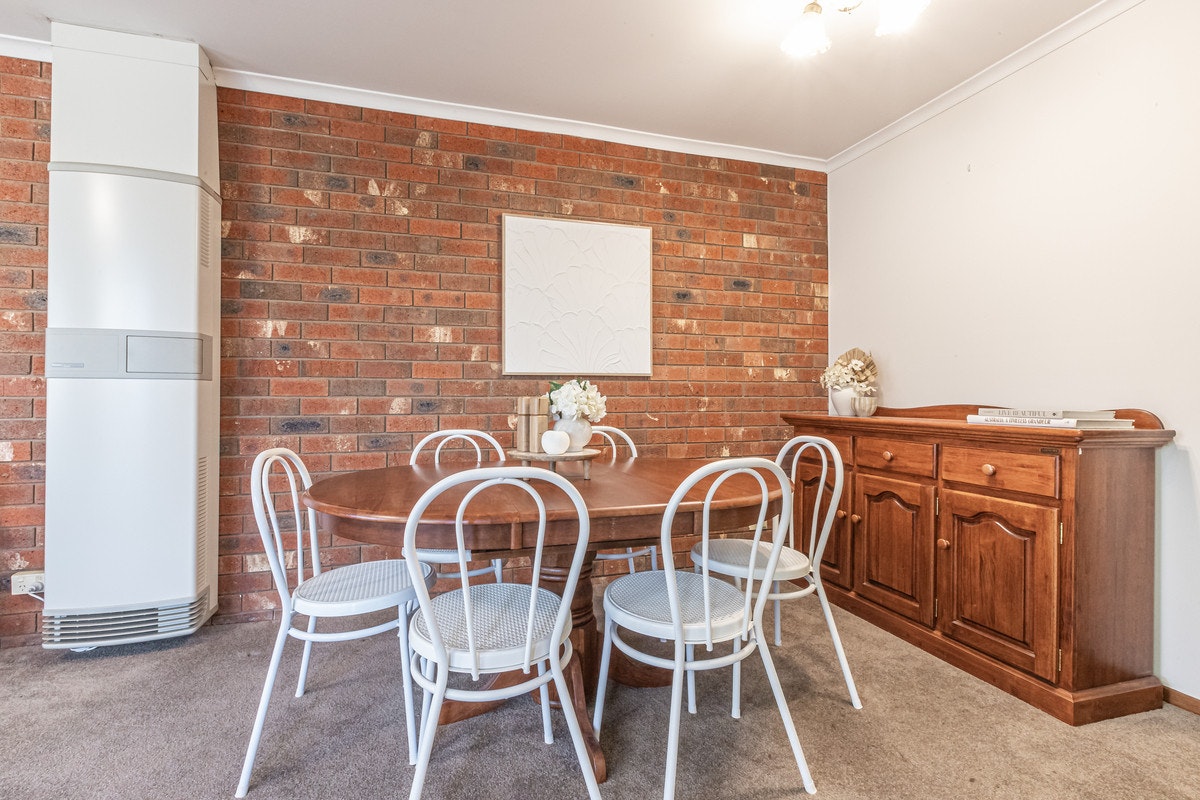Image of dining room