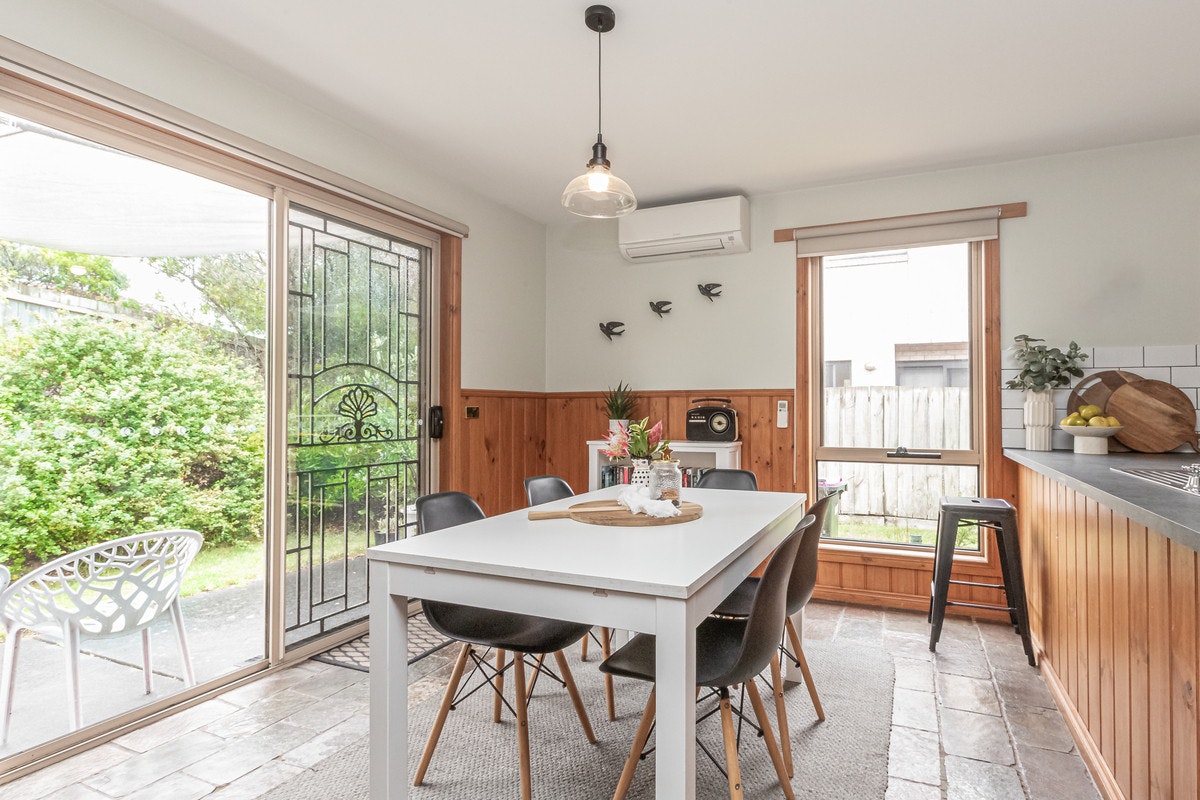 Image of dining room