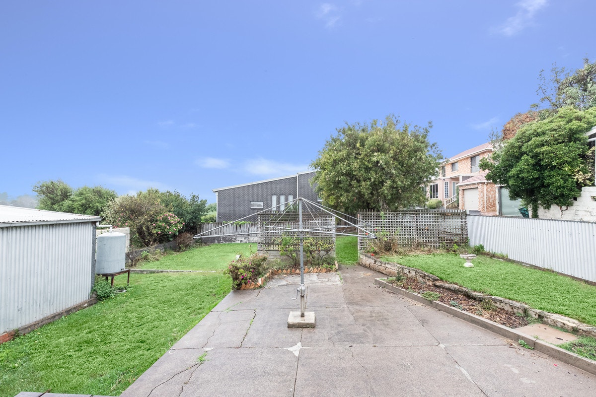 Image of backyard