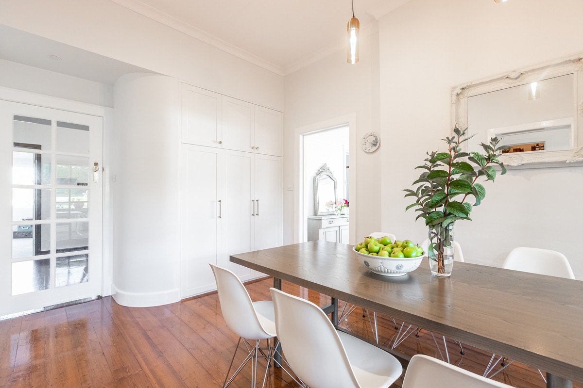 Image of dining room