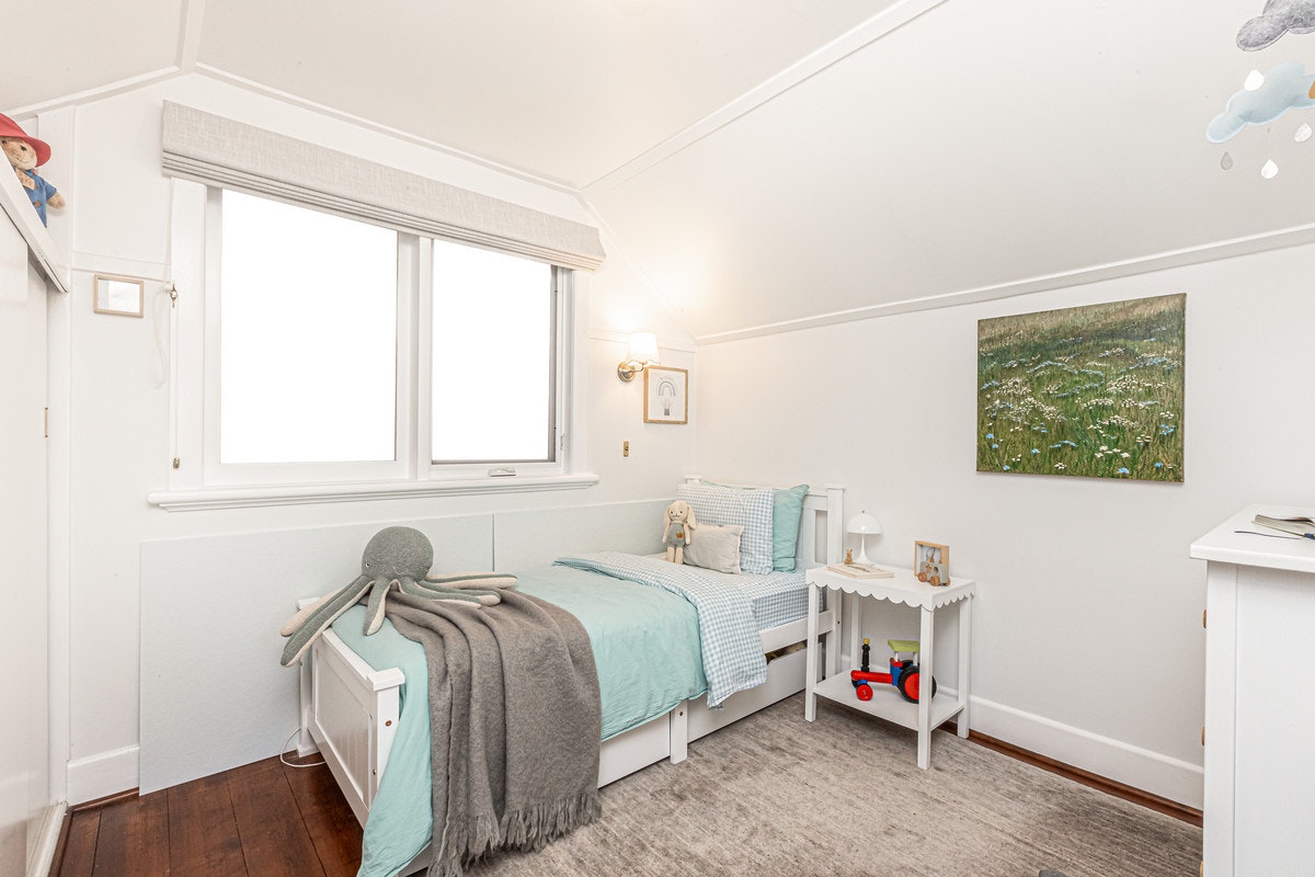 Image of bed