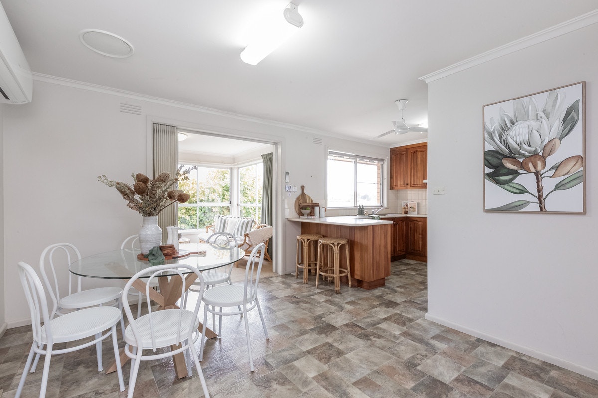 Image of dining room