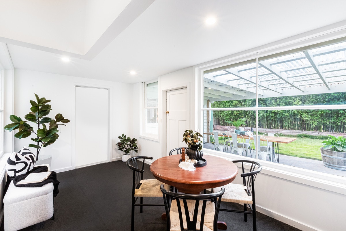 Image of dining room