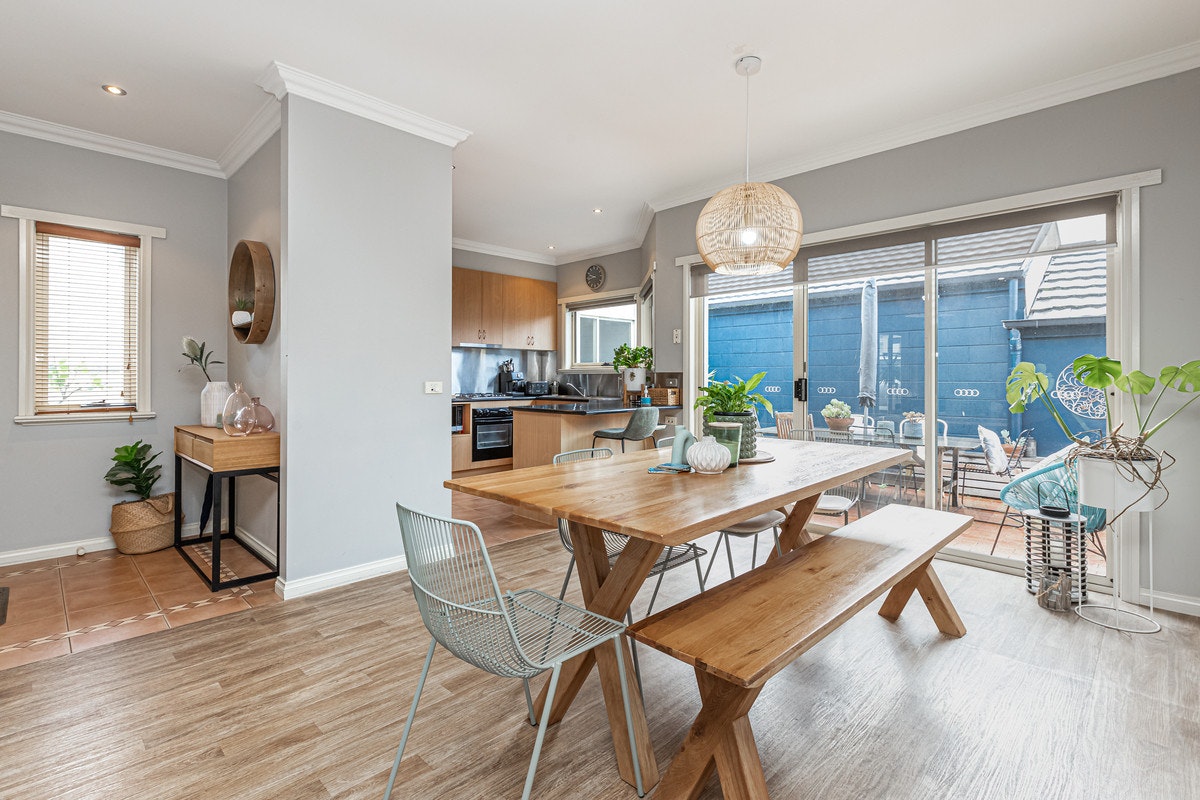 Image of dining room