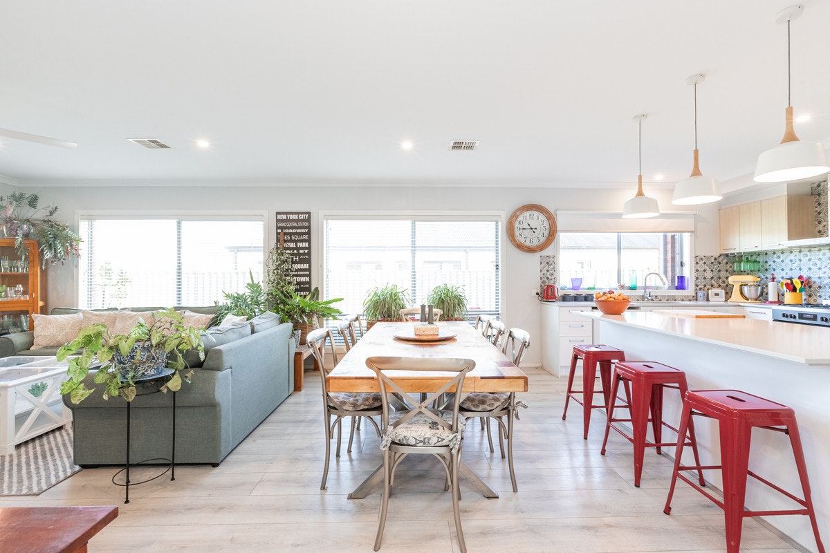 Image of dining room