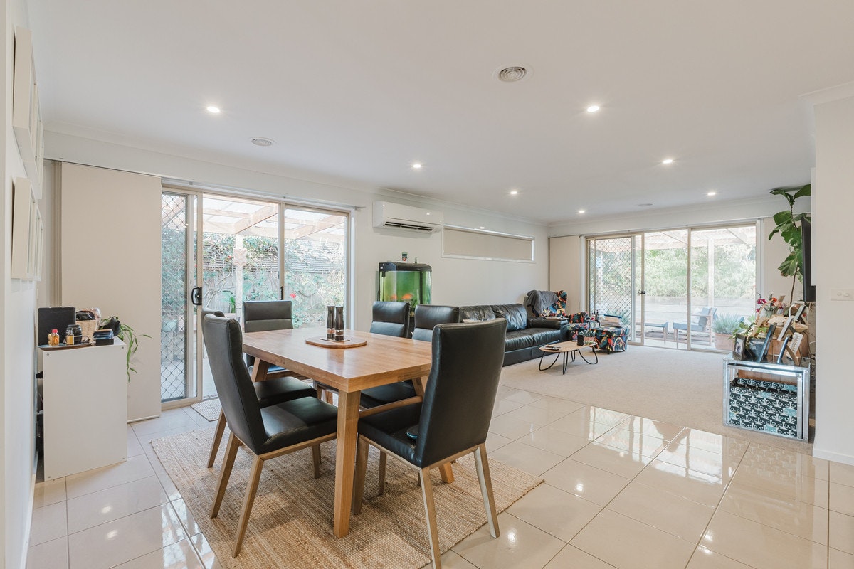 Image of dining room