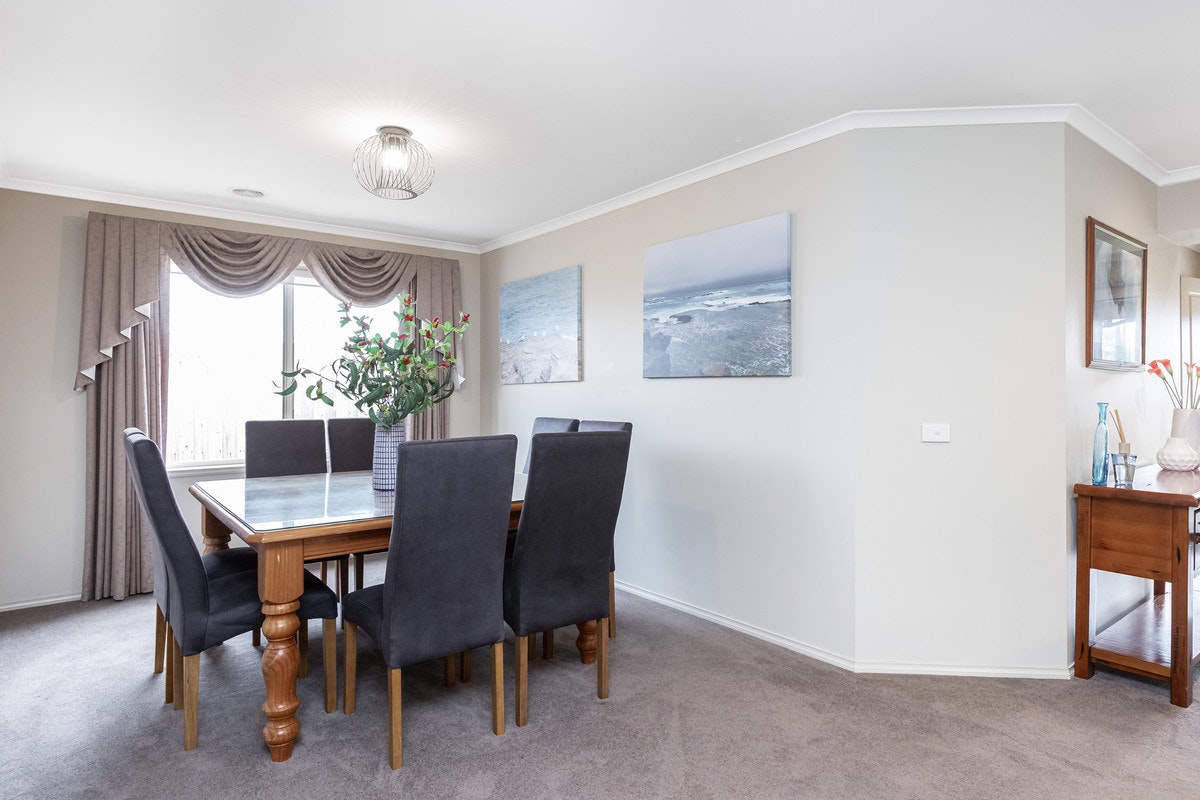 Image of dining room