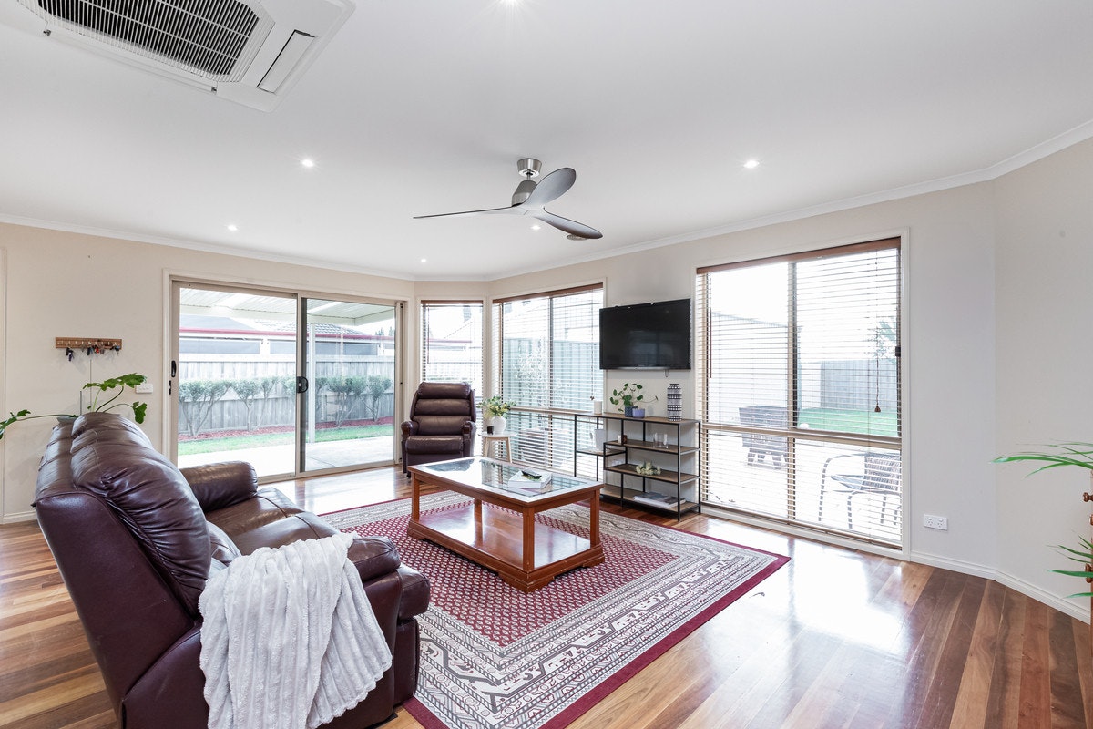 Image of ceiling fan