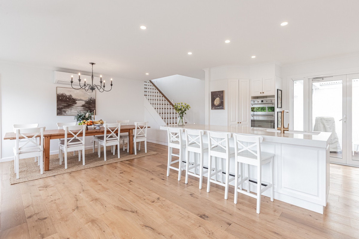 Image of dining room