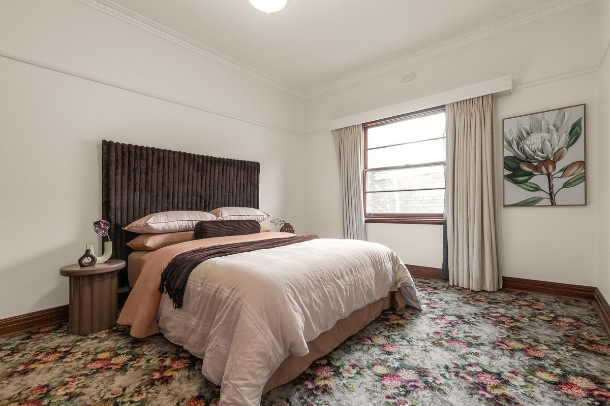 Image of corner
