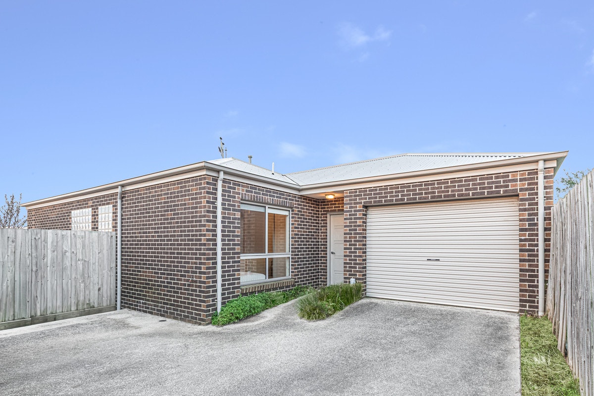 Image of garage