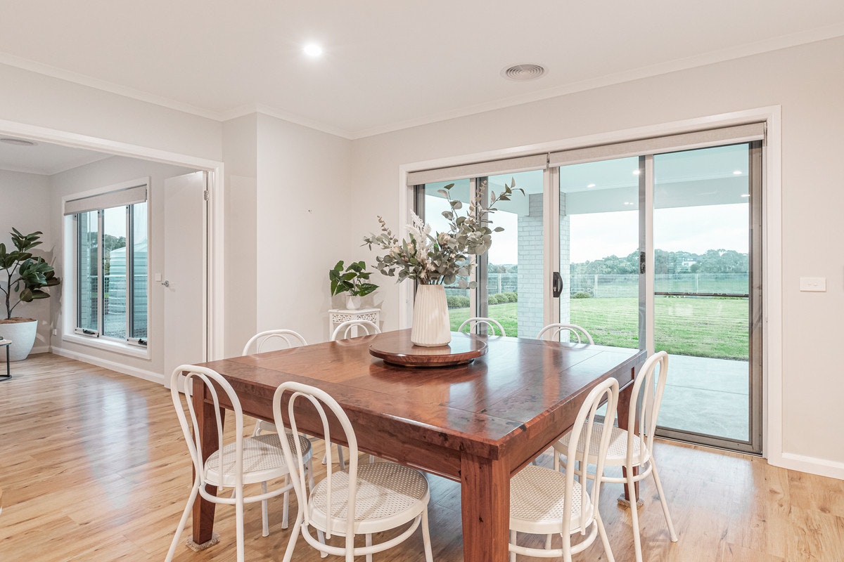 Image of dining room