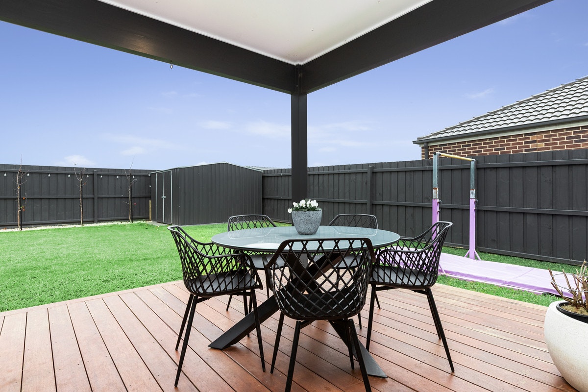 Image of backyard