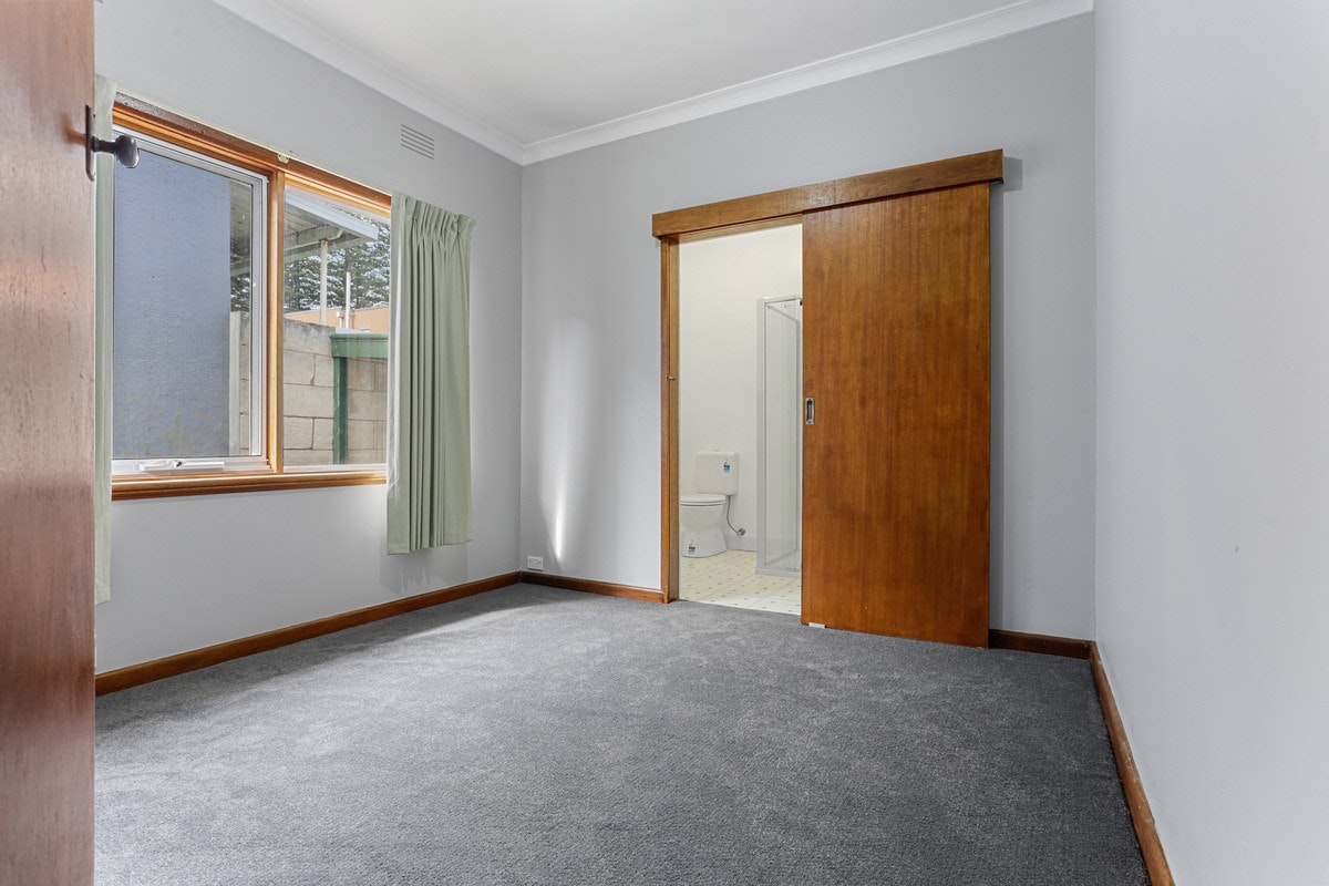 Image of corner