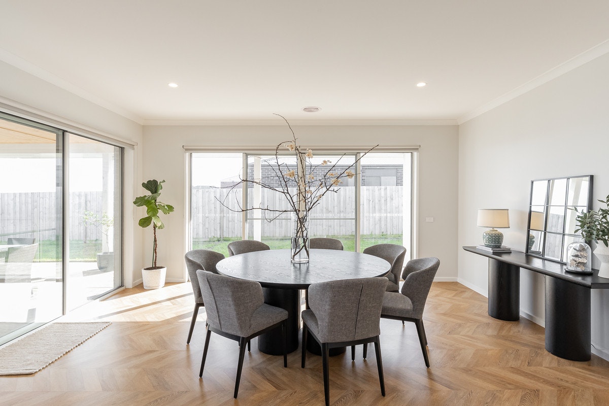 Image of dining room