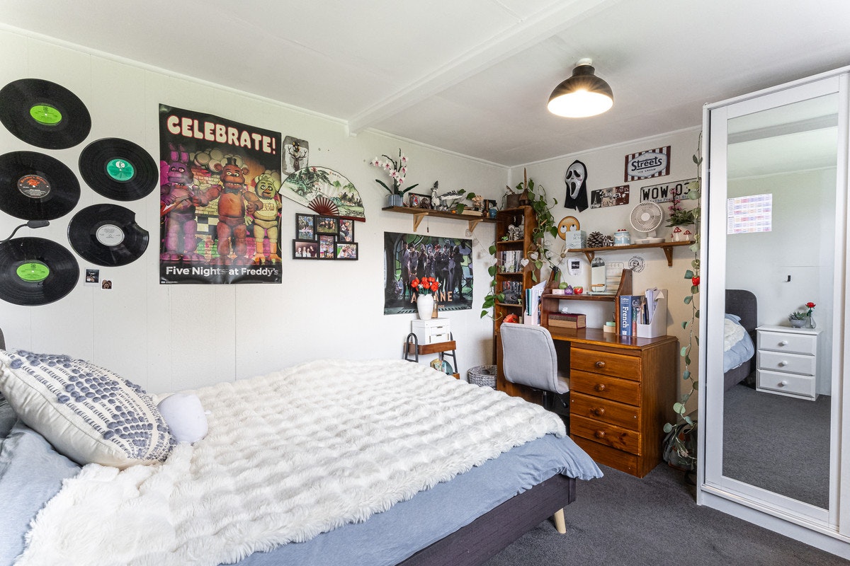 Image of bed
