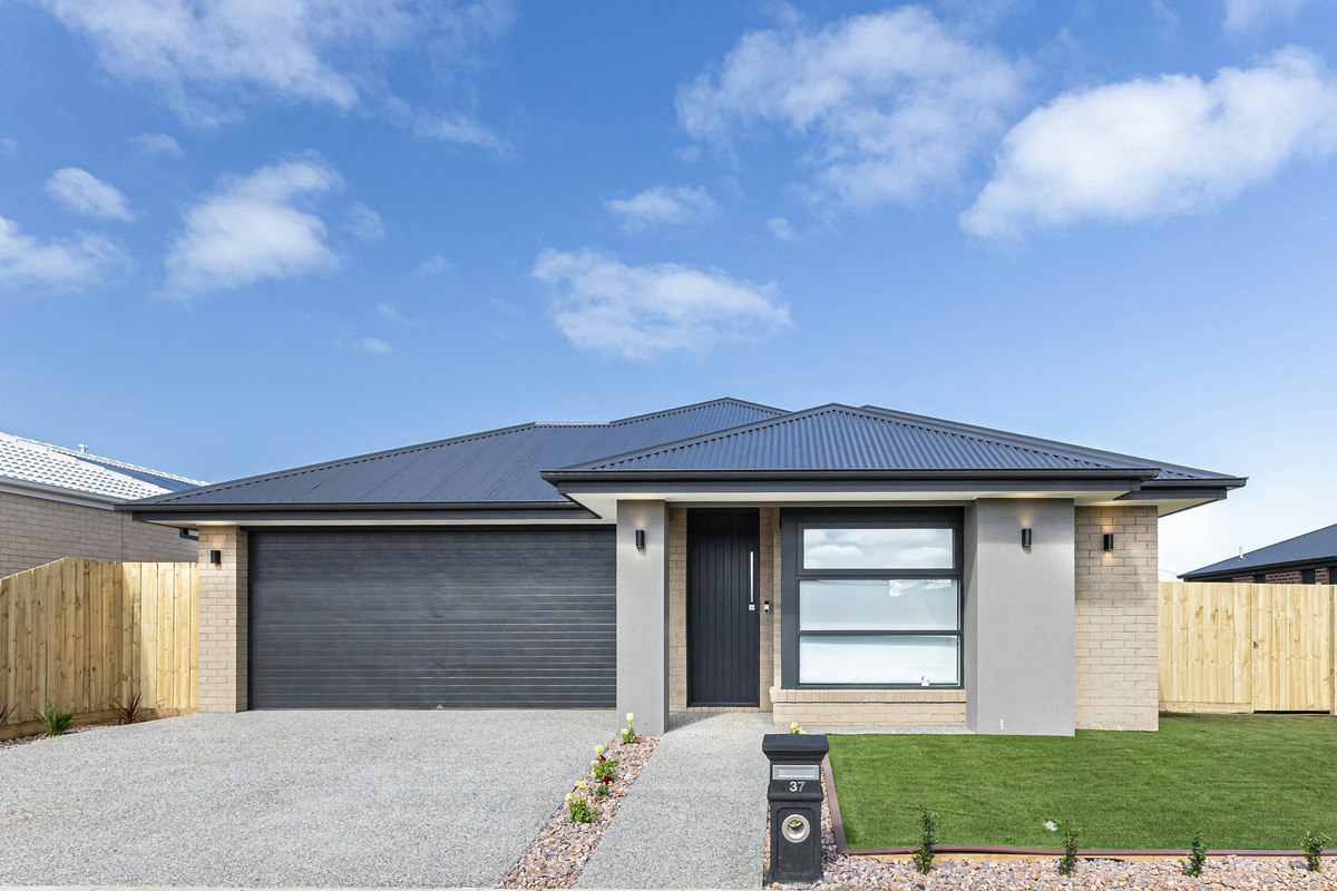 Image of garage