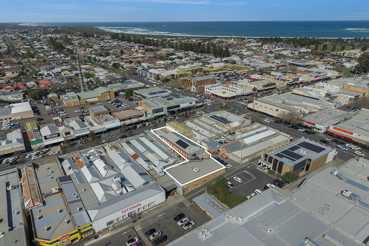 Image of neighborhood