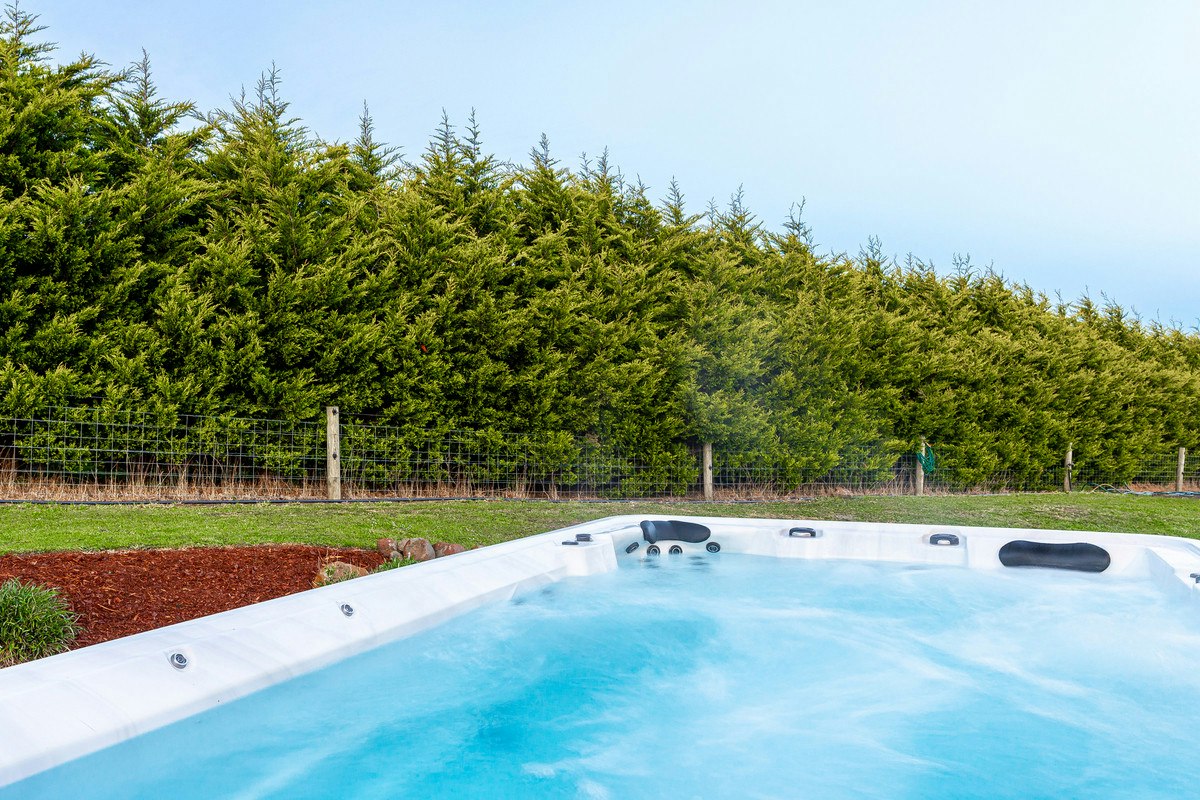 Image of tub