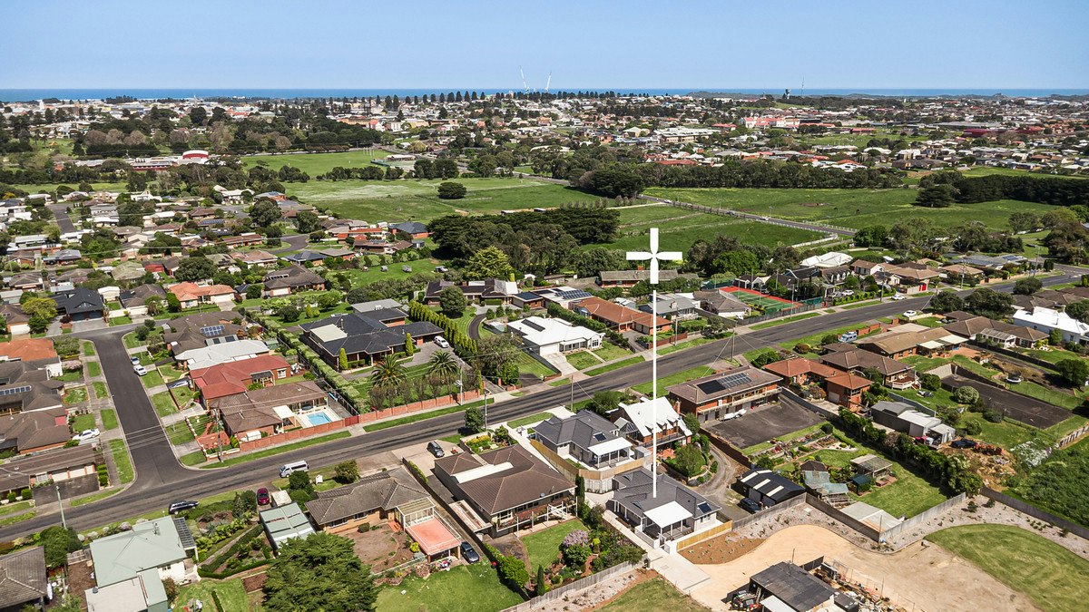 Image of neighborhood