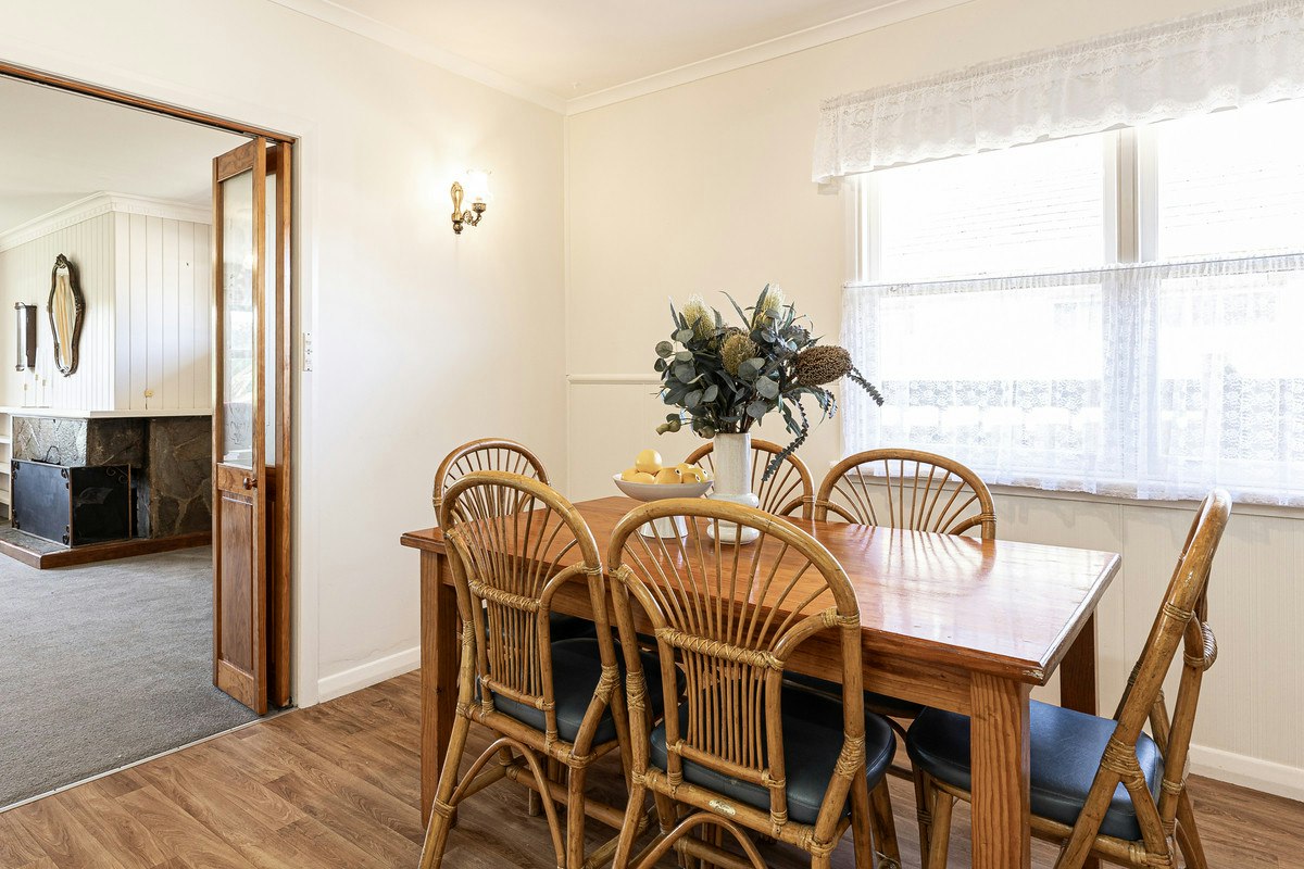 Image of dining room