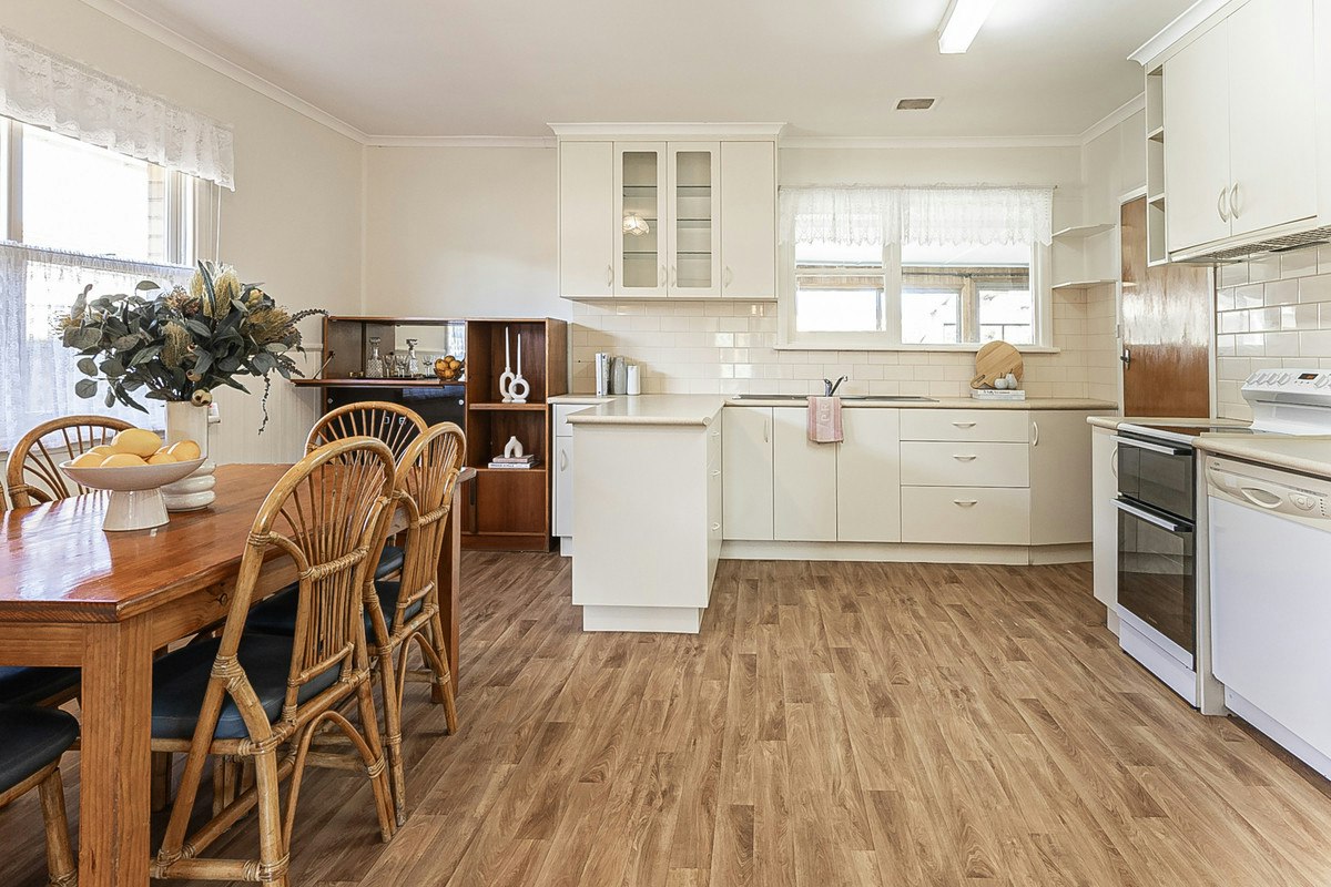 Image of dining room