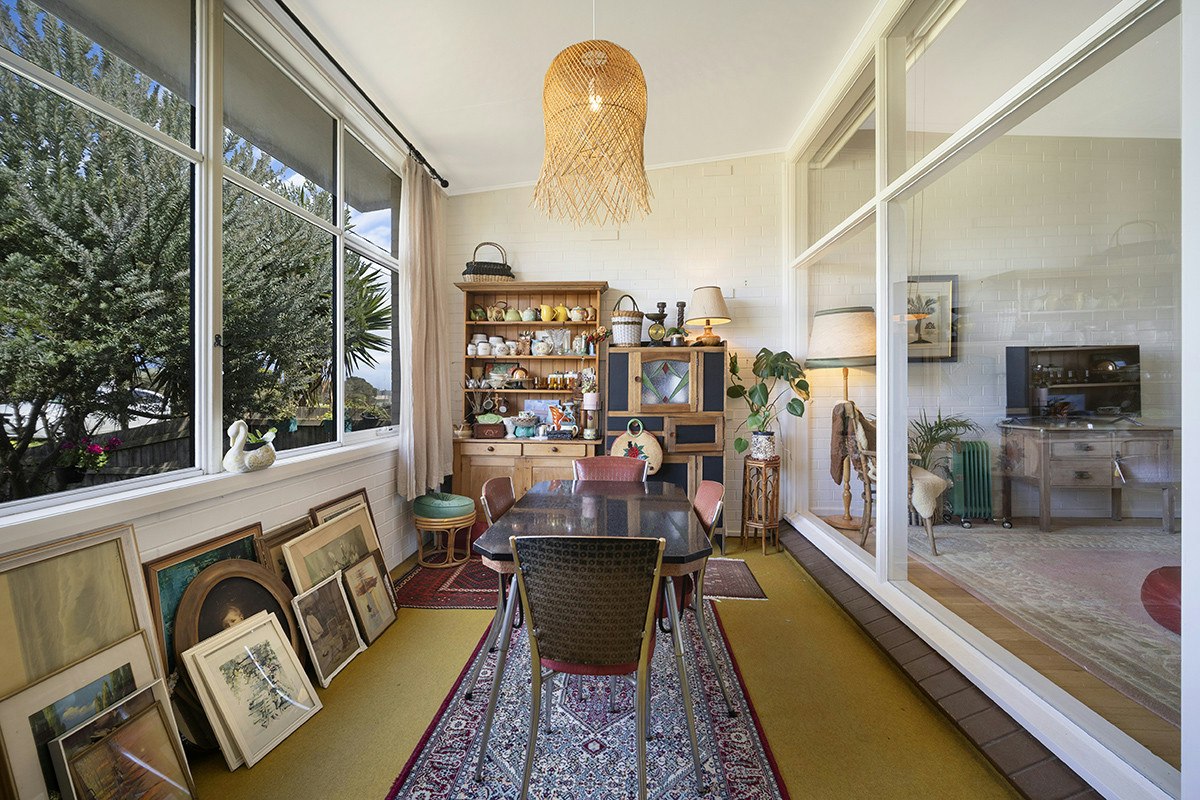Image of dining room
