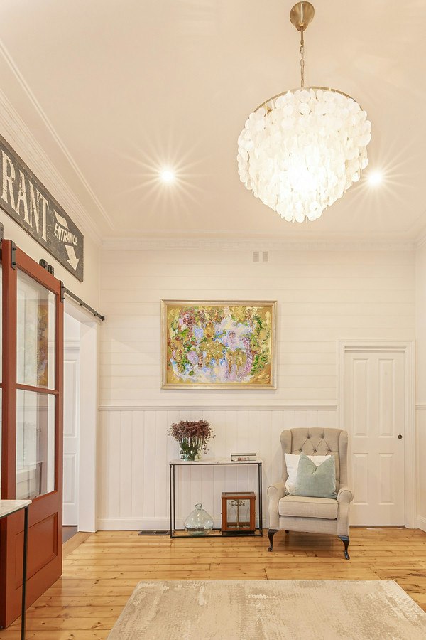 Image of chandelier