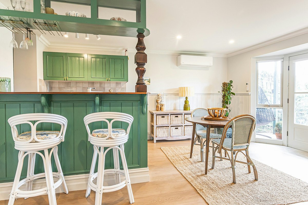 Image of dining room