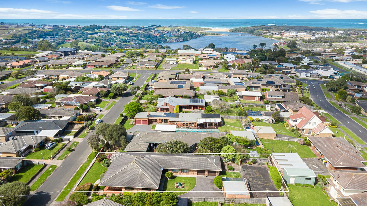 Image of suburb