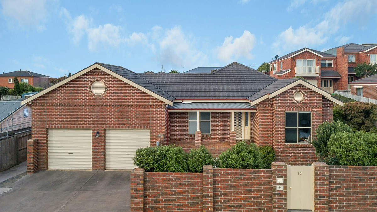 Image of garage
