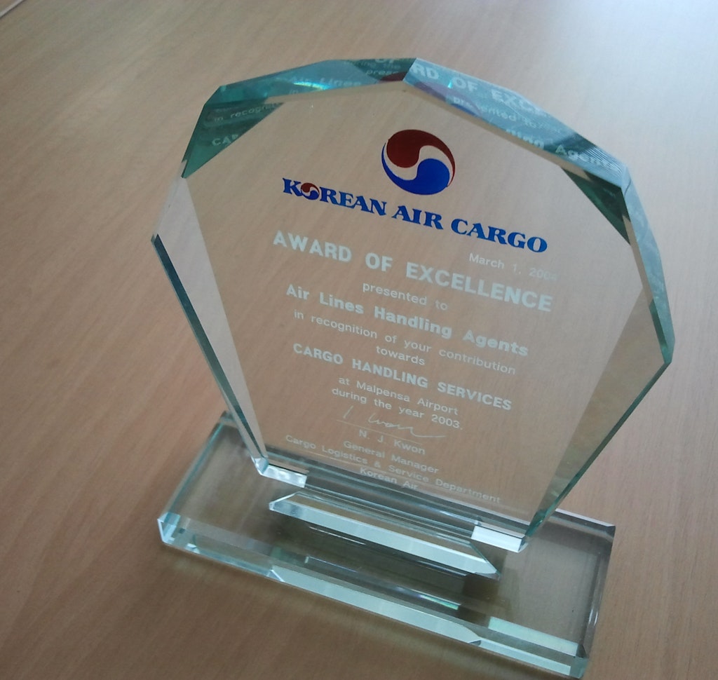 Korean Air Award Of Excellence 2004 korean-air-award-of-excellence-2004