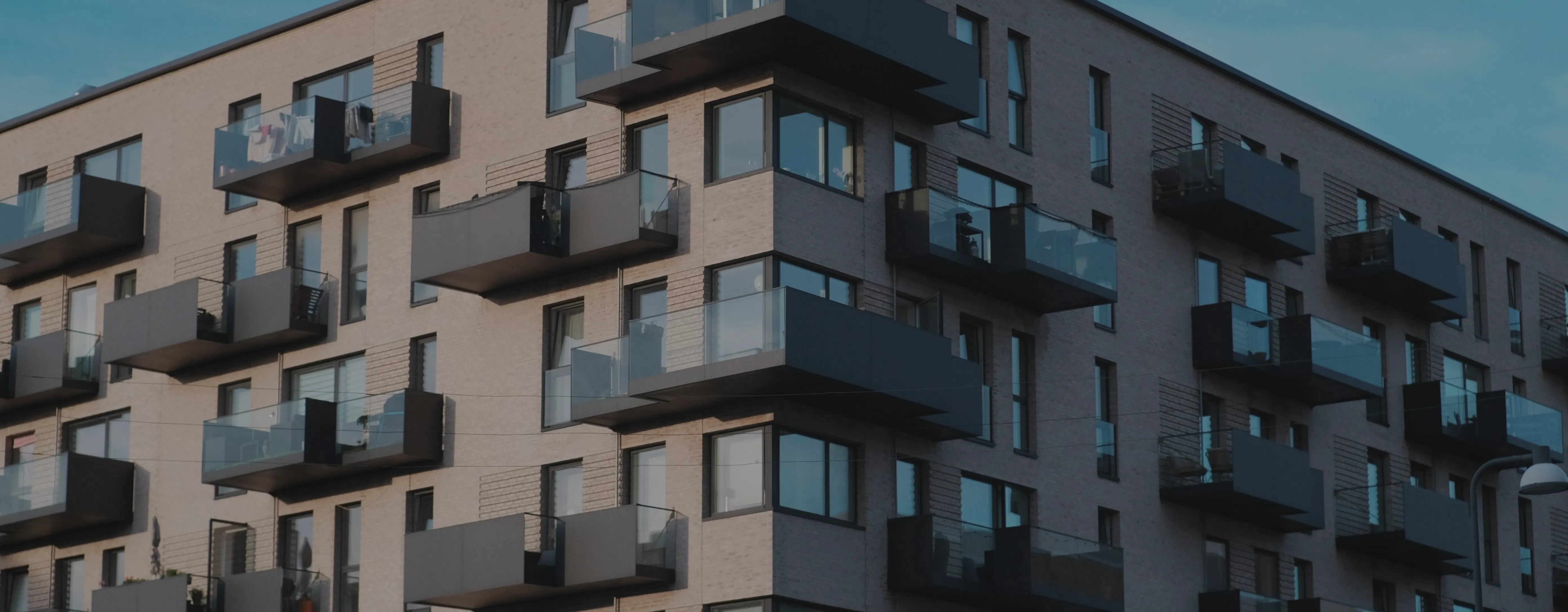 Apartment building