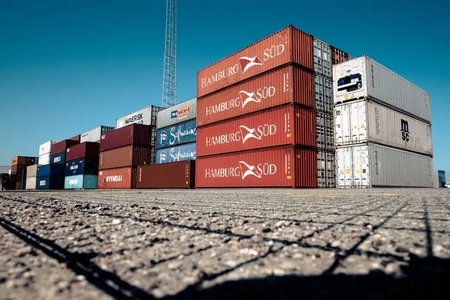 Container